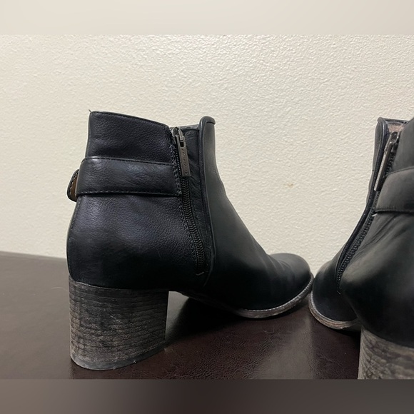 Aquatalia Women’s Ankle Boot Black Leather Side Zip Up Buckle Size 11 - Picture 7 of 11